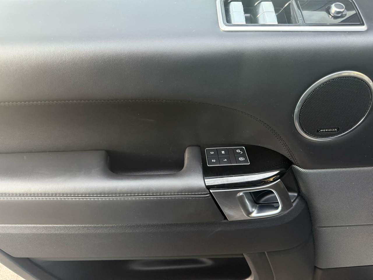 Land Rover Range Rover Sport V8 Supercharged Dynamic 2019 Land Rover Range Rover Sport V8 Supercharged Dynamic 2019