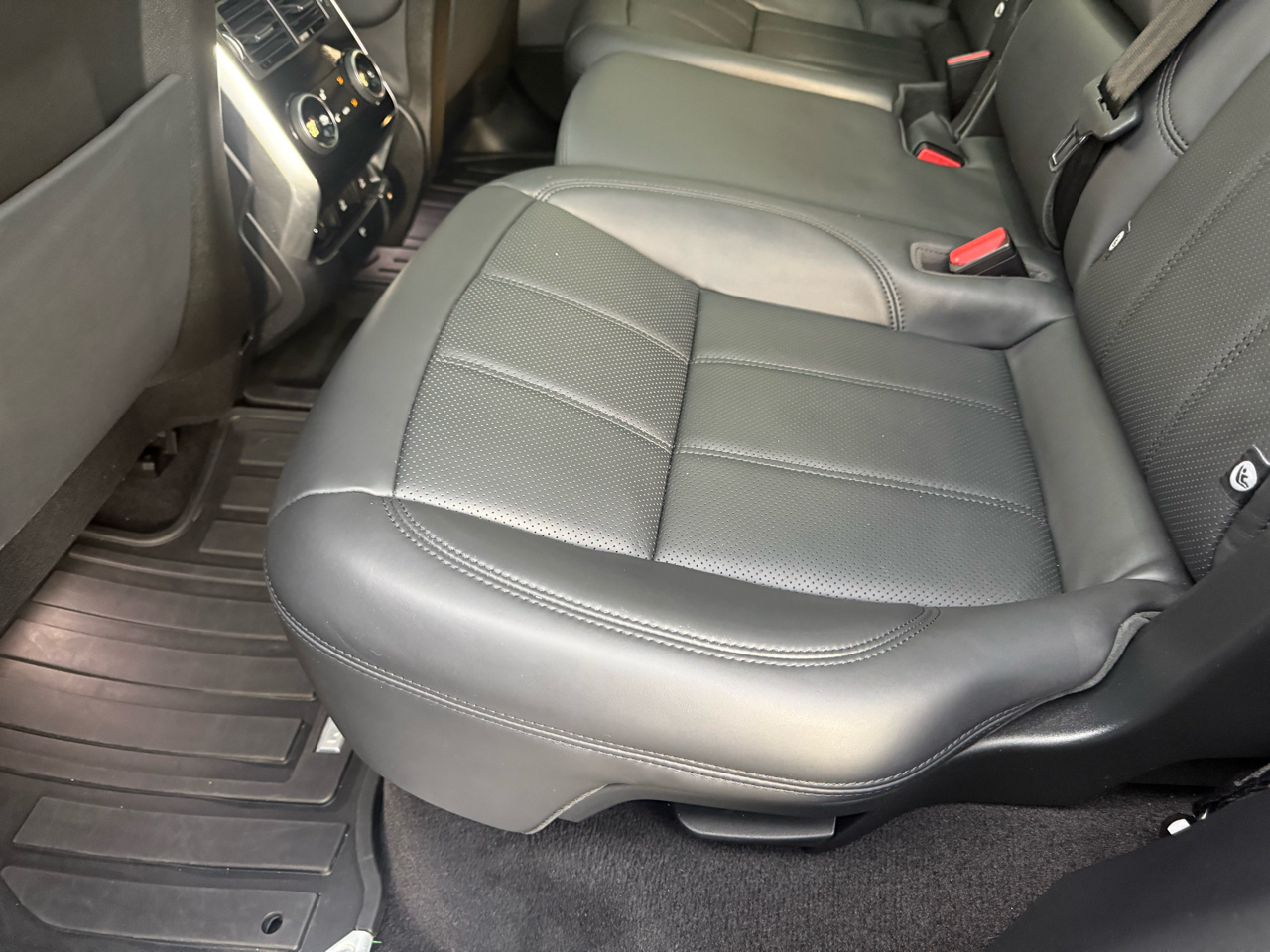 Land Rover Range Rover Sport V8 Supercharged Dynamic 2019 Land Rover Range Rover Sport V8 Supercharged Dynamic 2019