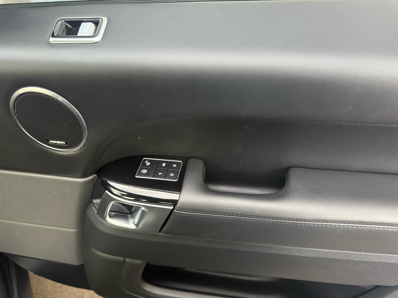 Land Rover Range Rover Sport V8 Supercharged Dynamic 2019 Land Rover Range Rover Sport V8 Supercharged Dynamic 2019