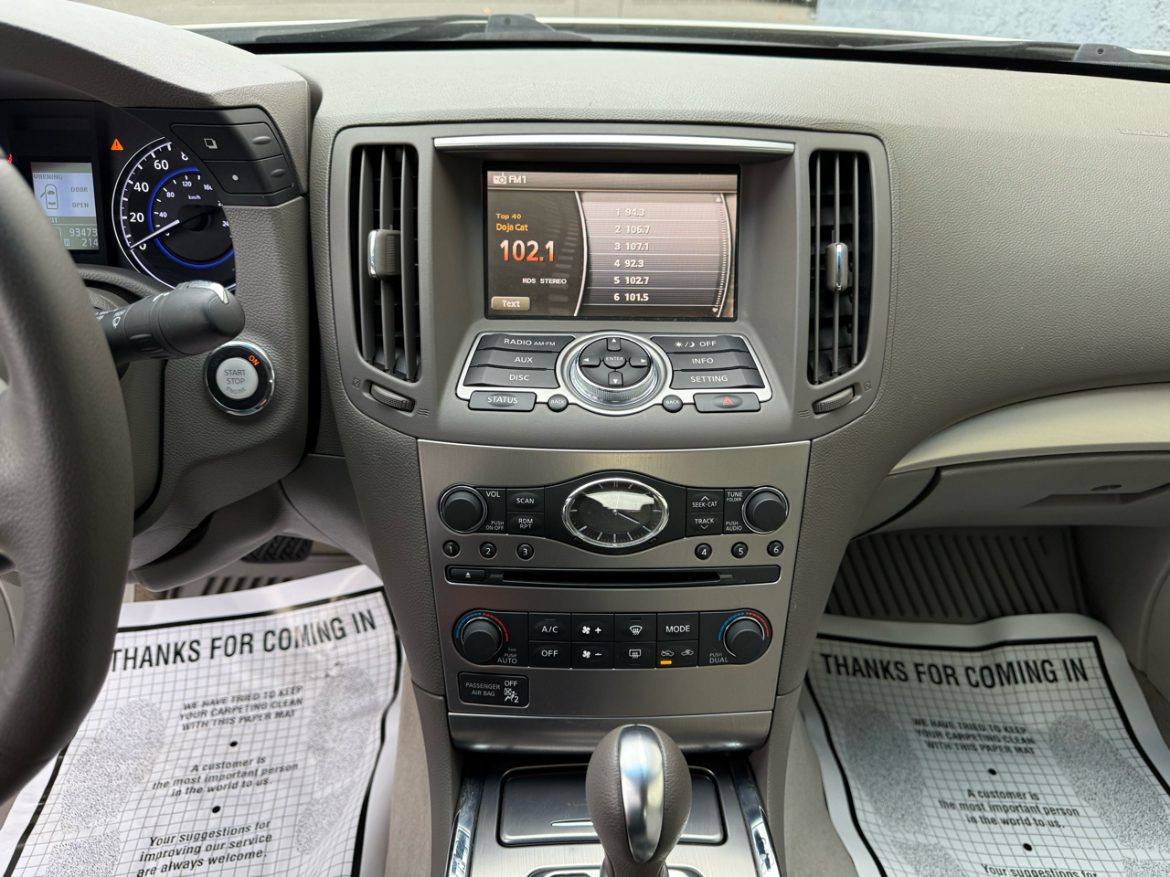 Infiniti G25 Sedan 4dr x AWD 2012 Infiniti G25 Sedan 4dr x AWD 2012