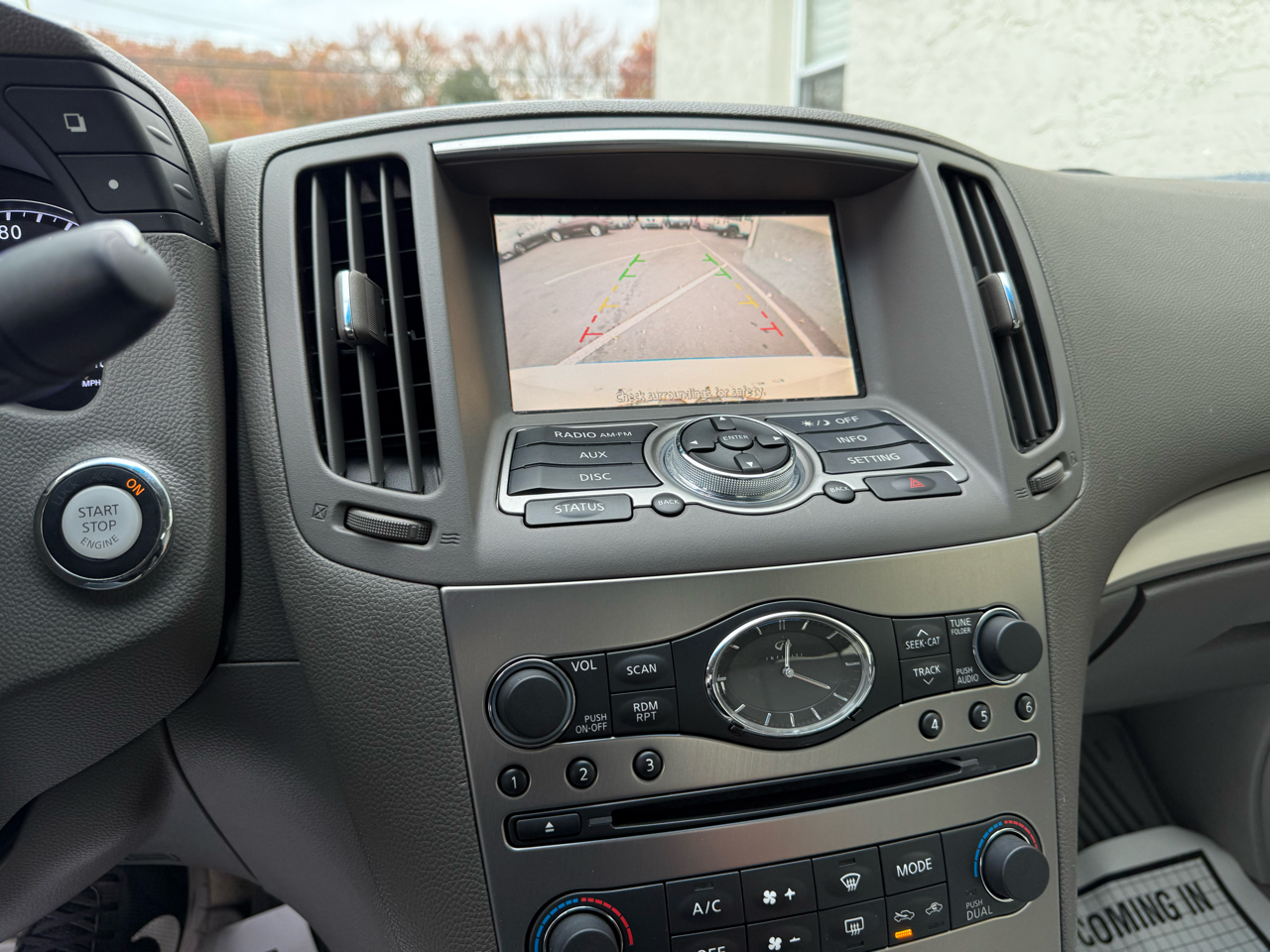 Infiniti G25 Sedan 4dr x AWD 2012 Infiniti G25 Sedan 4dr x AWD 2012