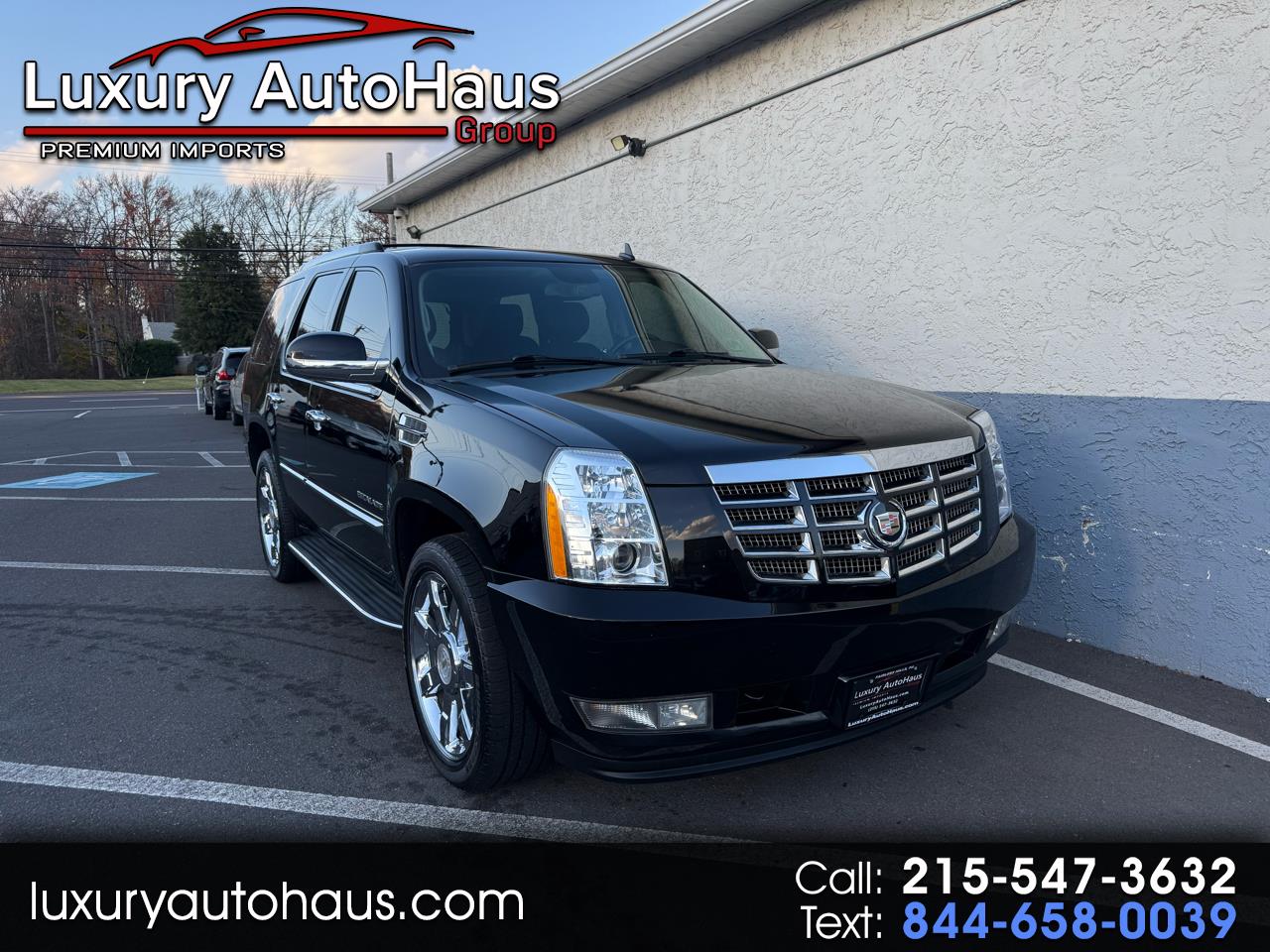 2013 Cadillac Escalade AWD 4dr Luxury