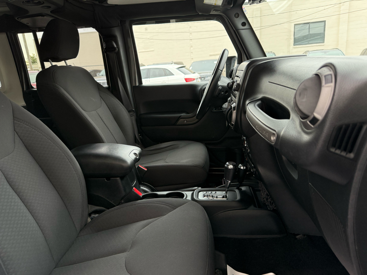 Jeep Wrangler Unlimited Sport 4x4 2017