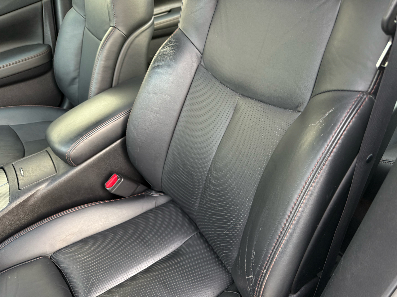 Nissan Maxima 4dr Sdn V6 CVT 3.5 SV w/Sport Pkg 2010