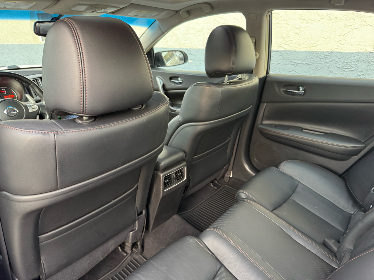 Nissan Maxima 4dr Sdn V6 CVT 3.5 SV w/Sport Pkg 2010