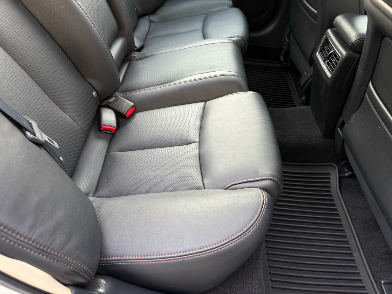 Nissan Maxima 4dr Sdn V6 CVT 3.5 SV w/Sport Pkg 2010