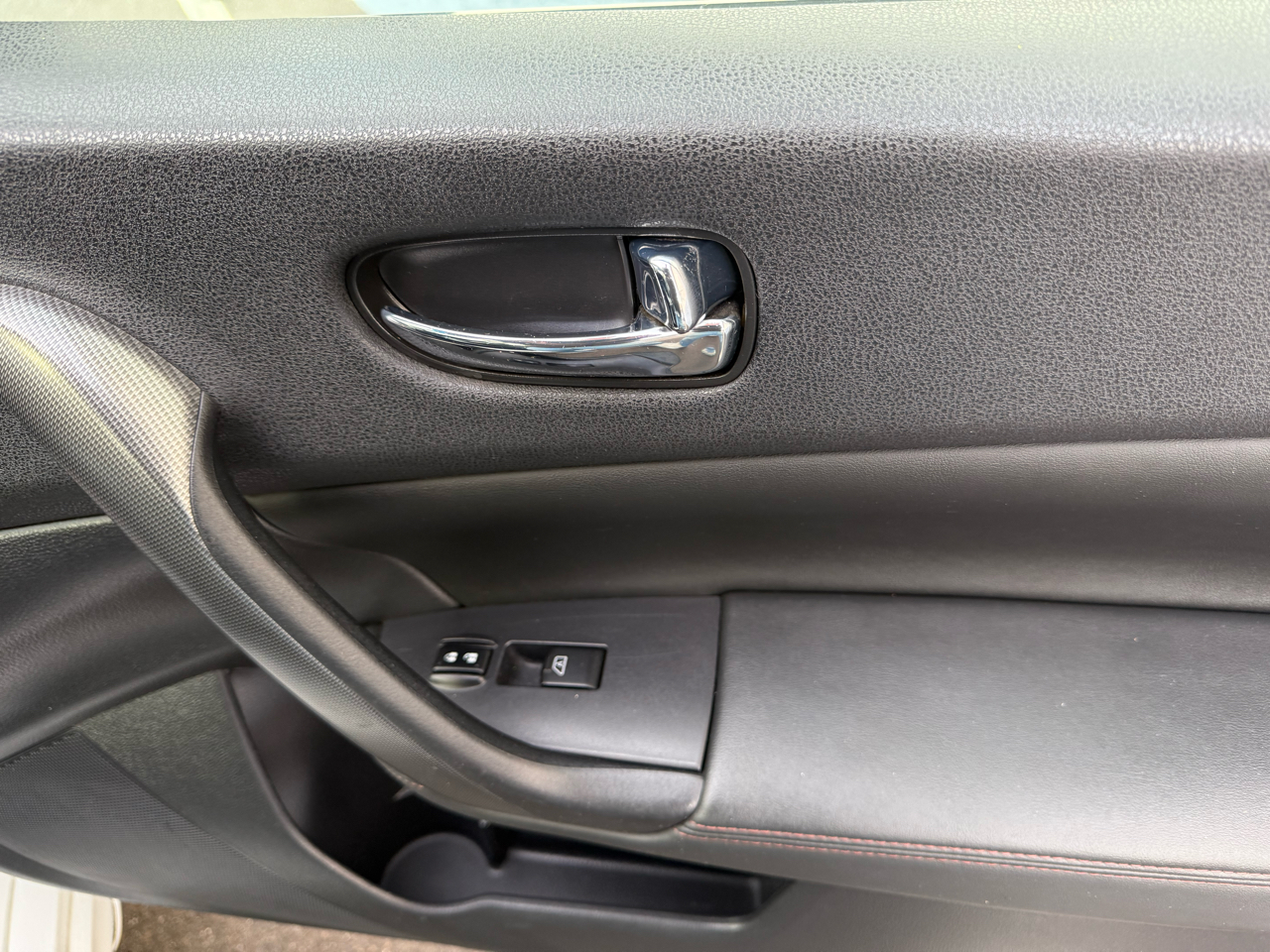 Nissan Maxima 4dr Sdn V6 CVT 3.5 SV w/Sport Pkg 2010