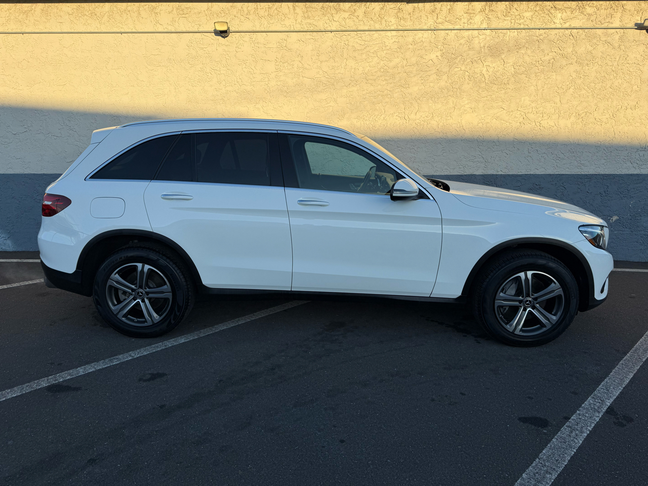 Mercedes-Benz GLC GLC 300 4MATIC SUV 2019