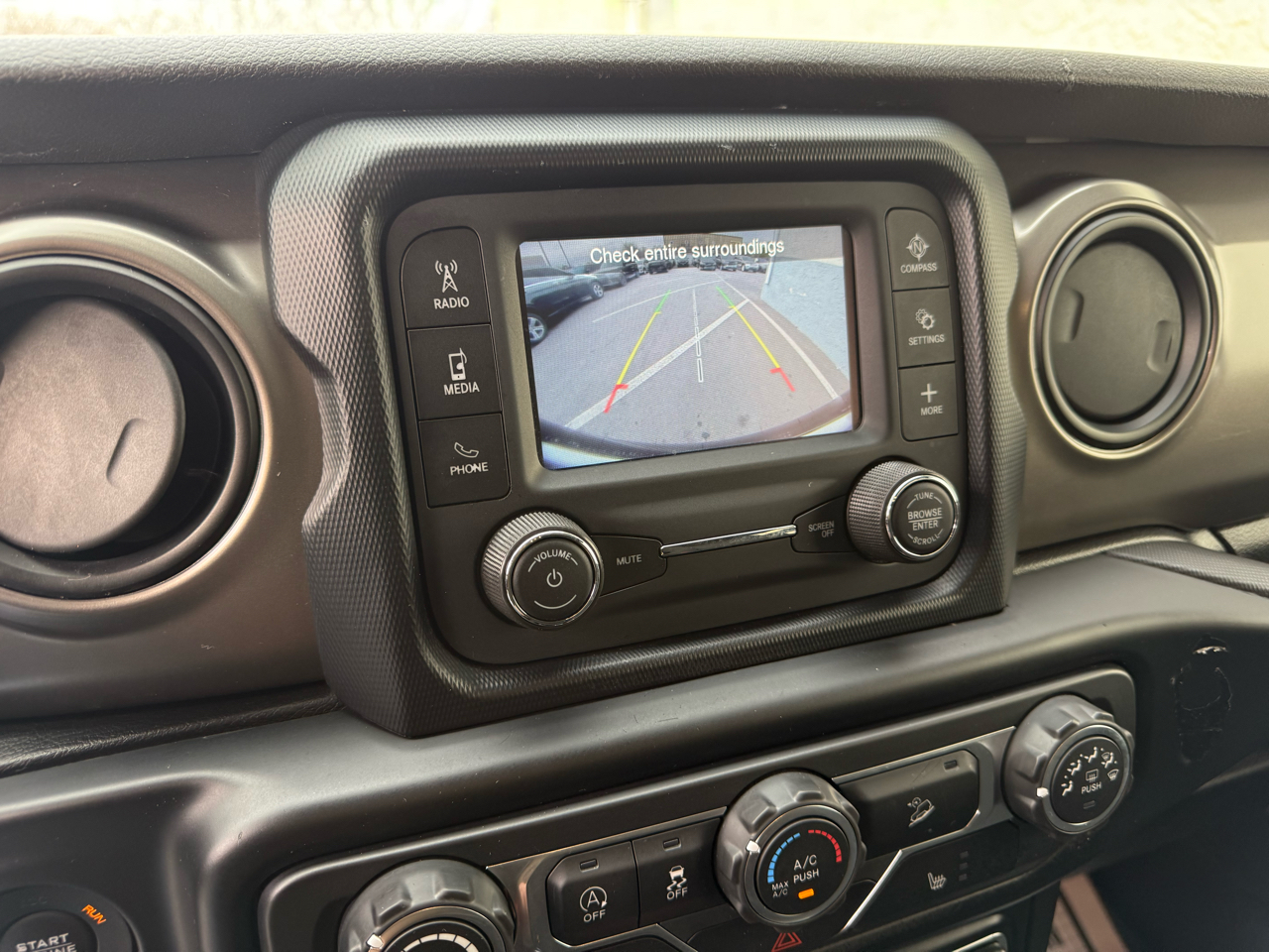 Jeep Wrangler Unlimited Sport S 4x4 2019