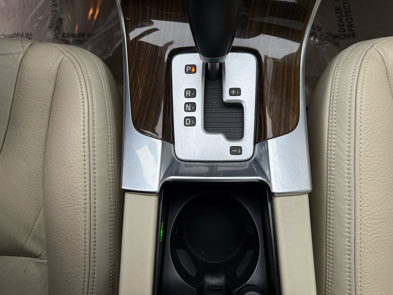 Volvo S60 FWD 4dr Sdn T5 2012