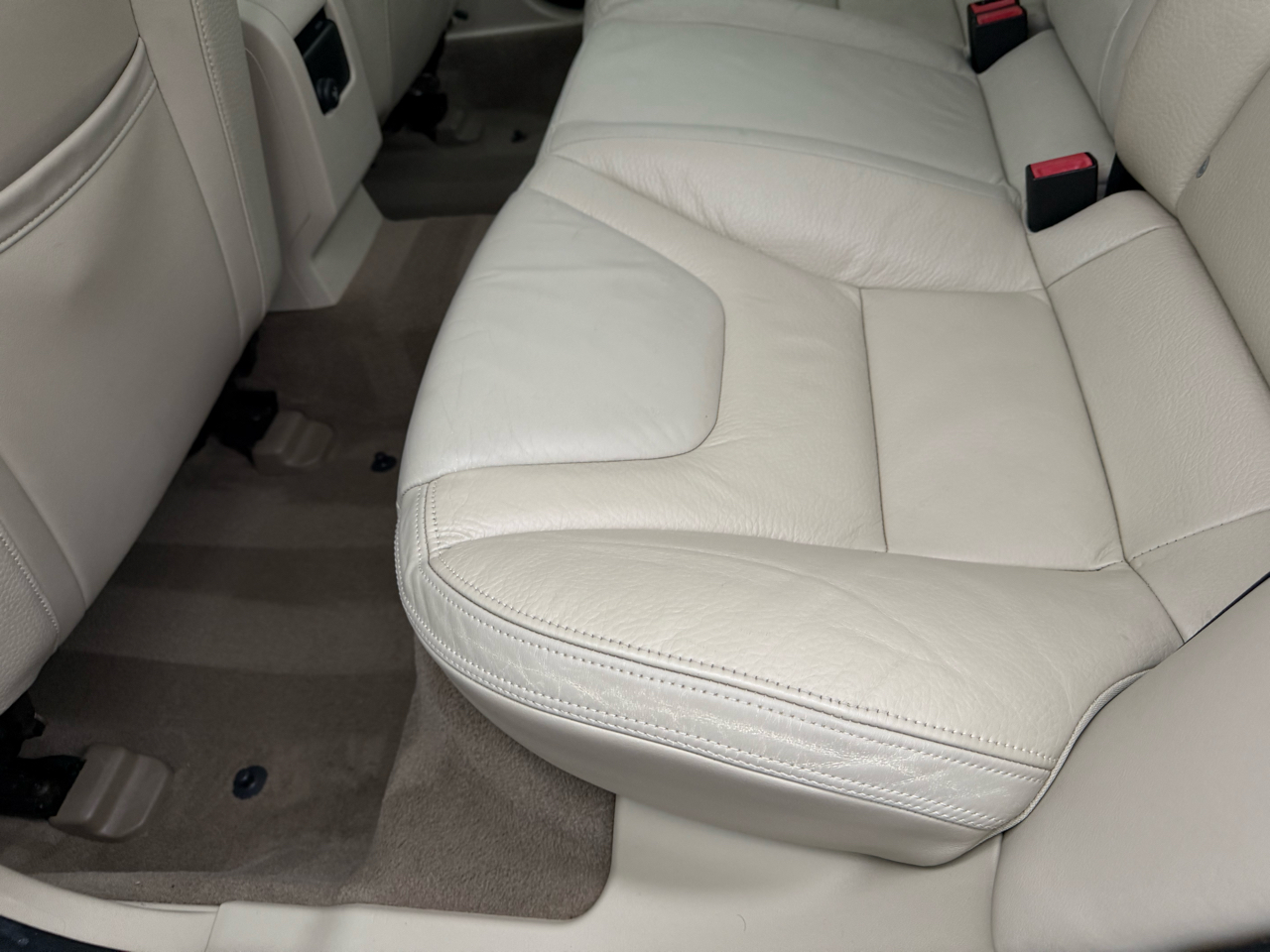 Volvo S60 FWD 4dr Sdn T5 2012