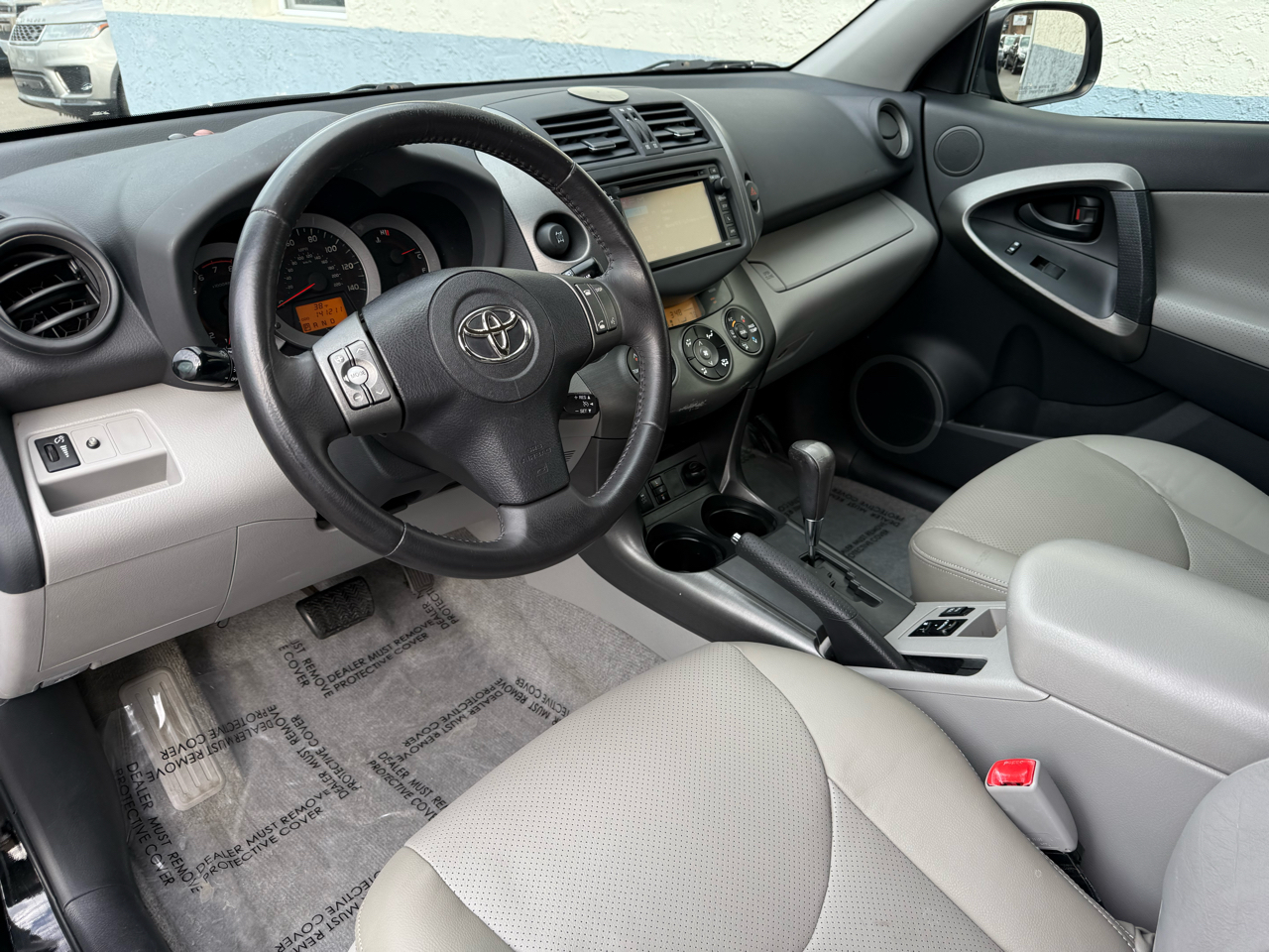 Toyota RAV4 4WD 4dr I4 Limited (Natl) 2012