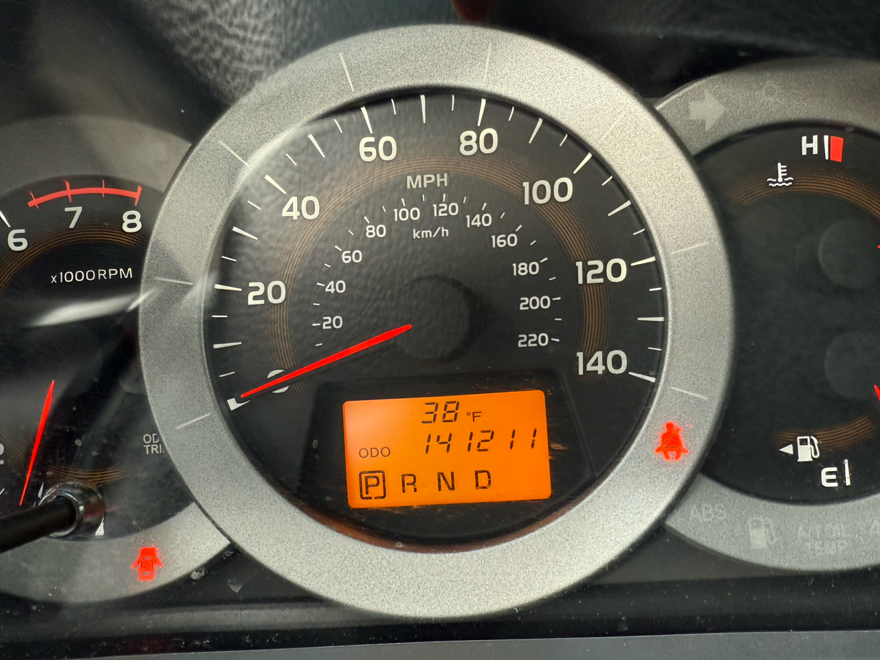 Toyota RAV4 4WD 4dr I4 Limited (Natl) 2012