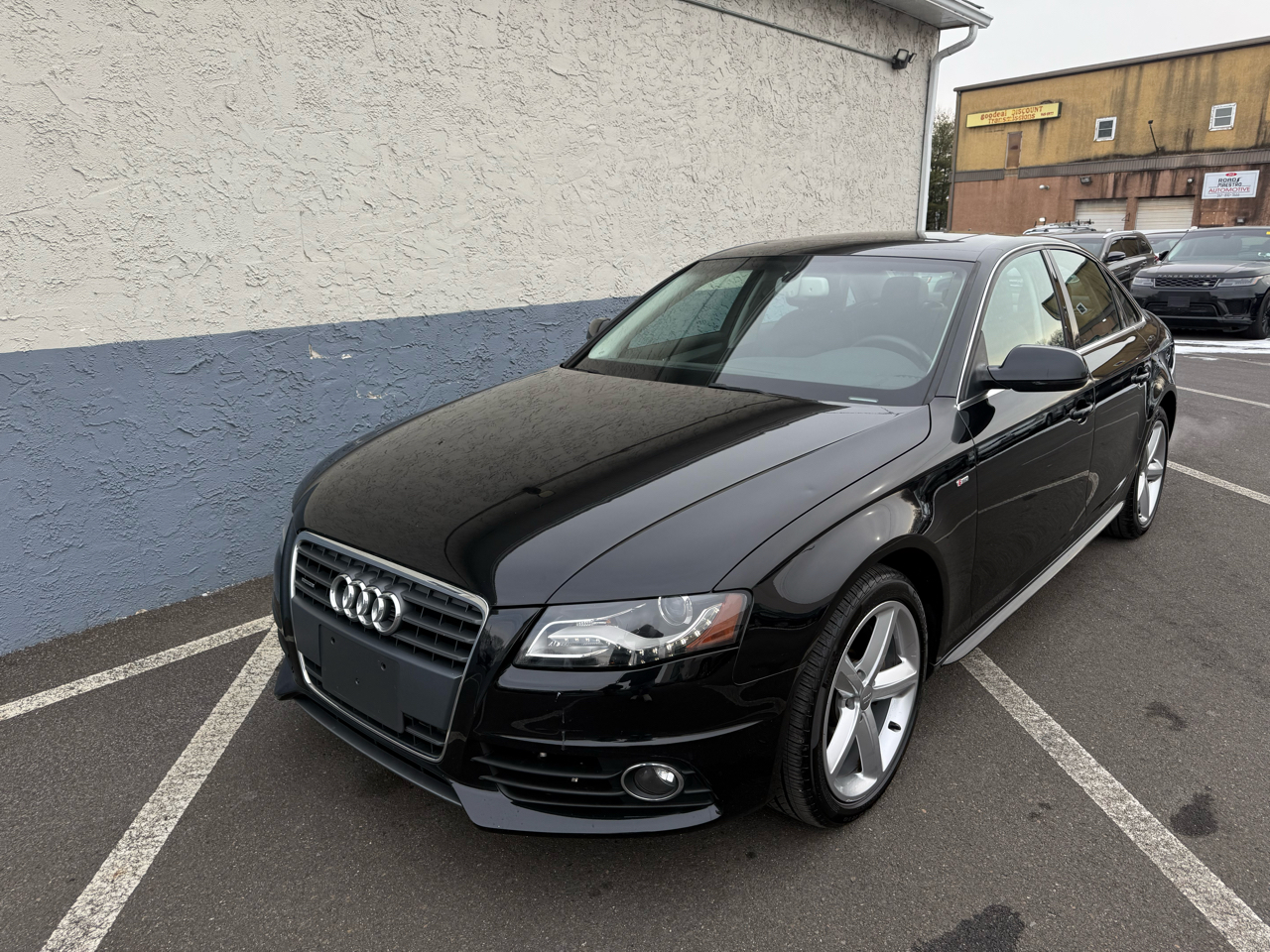 Audi A4 4dr Sdn Auto quattro 2.0T Premium Plus 2012