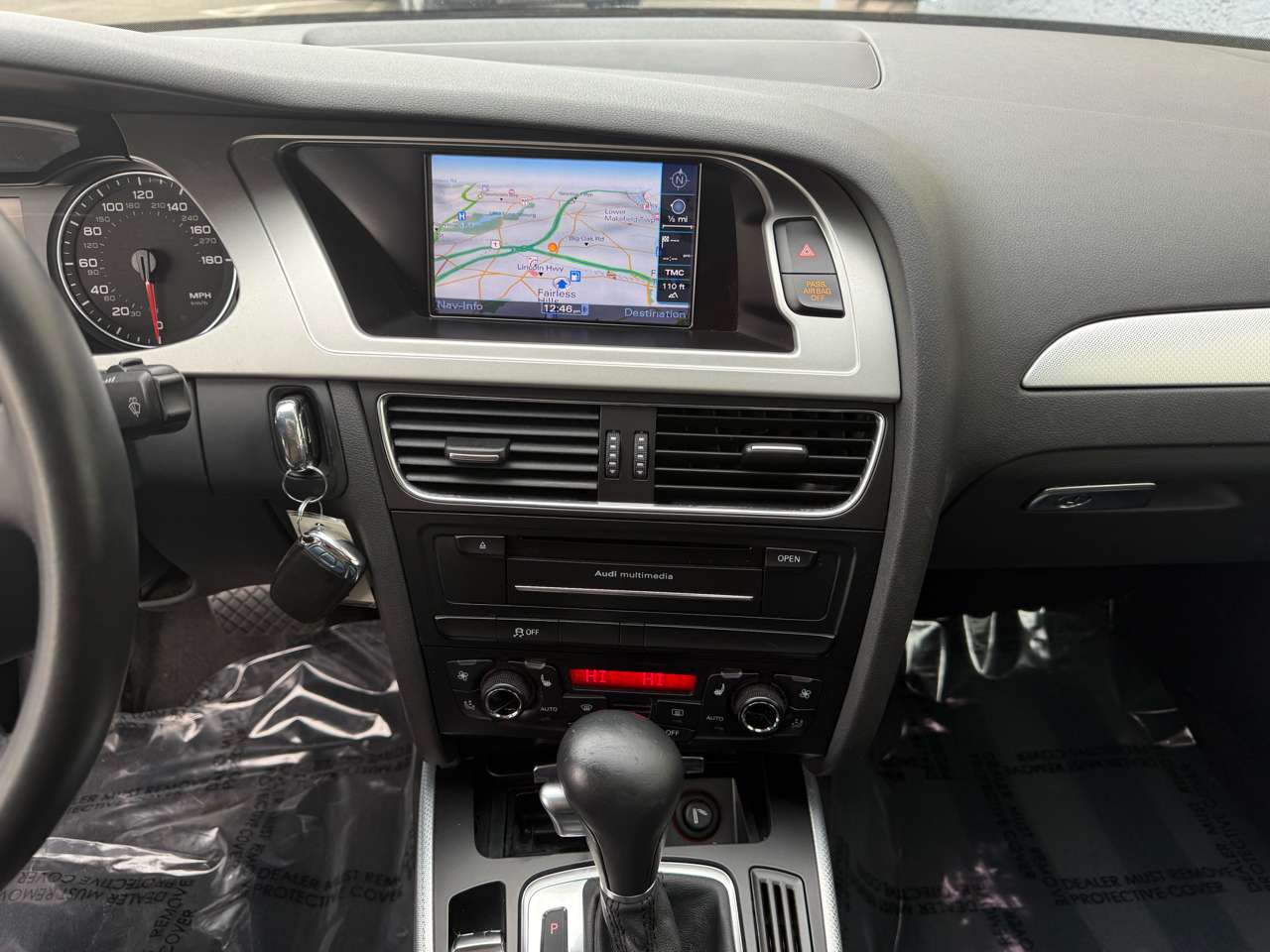 Audi A4 4dr Sdn Auto quattro 2.0T Premium Plus 2012