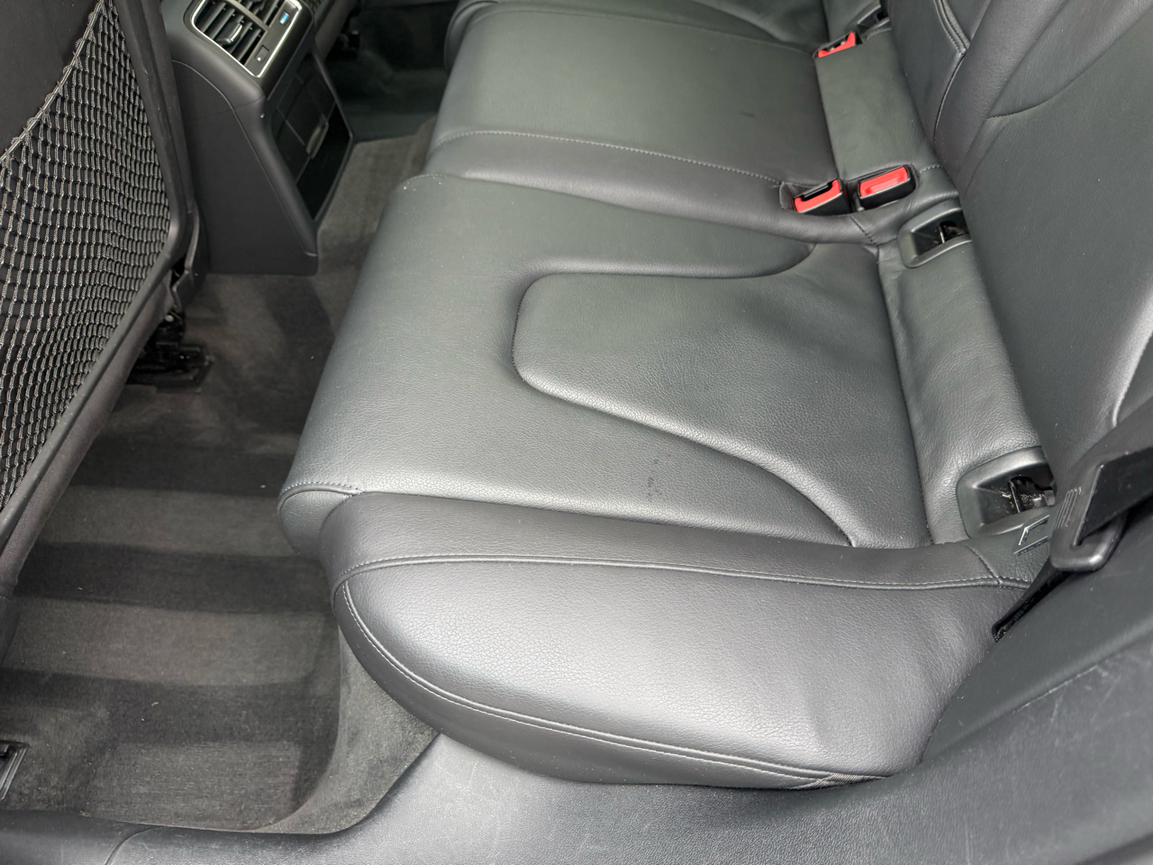 Audi A4 4dr Sdn Auto quattro 2.0T Premium Plus 2012