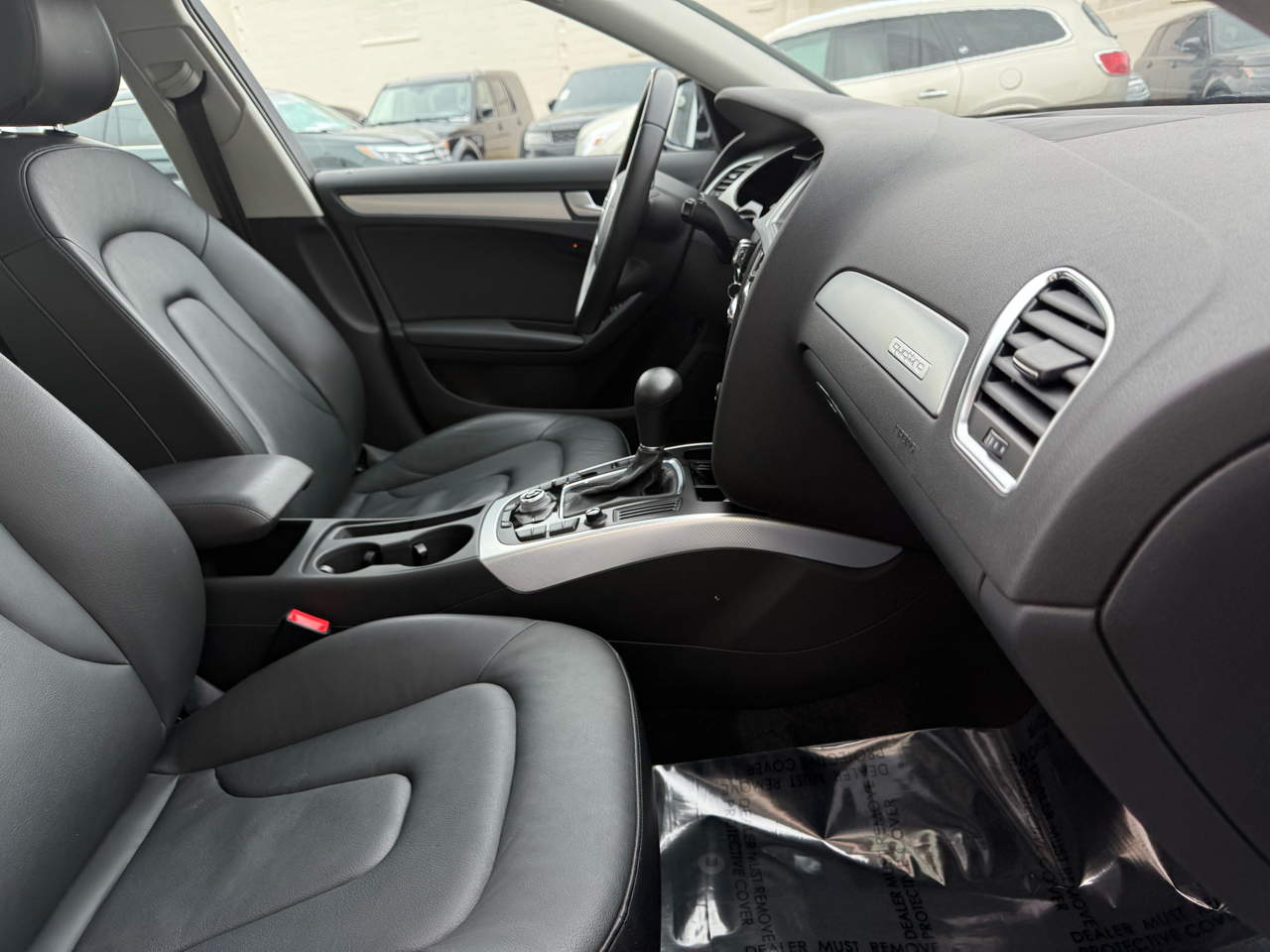 Audi A4 4dr Sdn Auto quattro 2.0T Premium Plus 2012