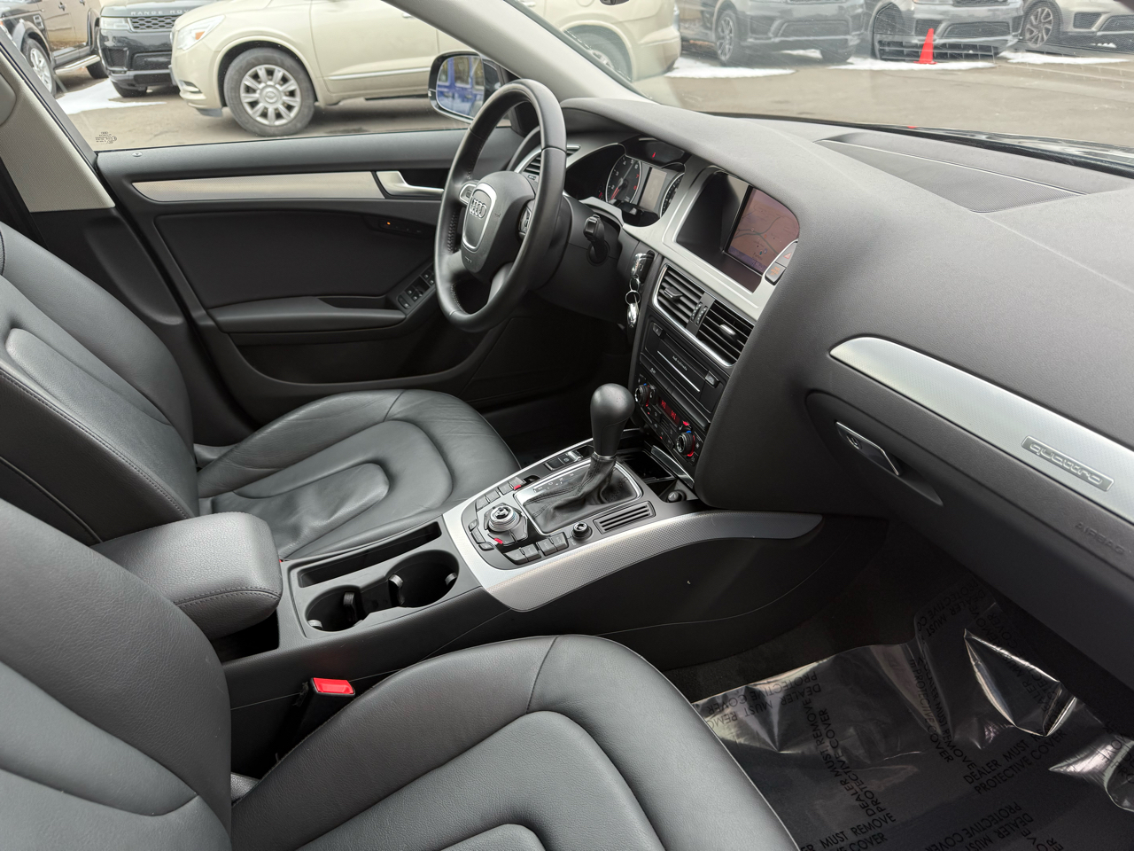 Audi A4 4dr Sdn Auto quattro 2.0T Premium Plus 2012