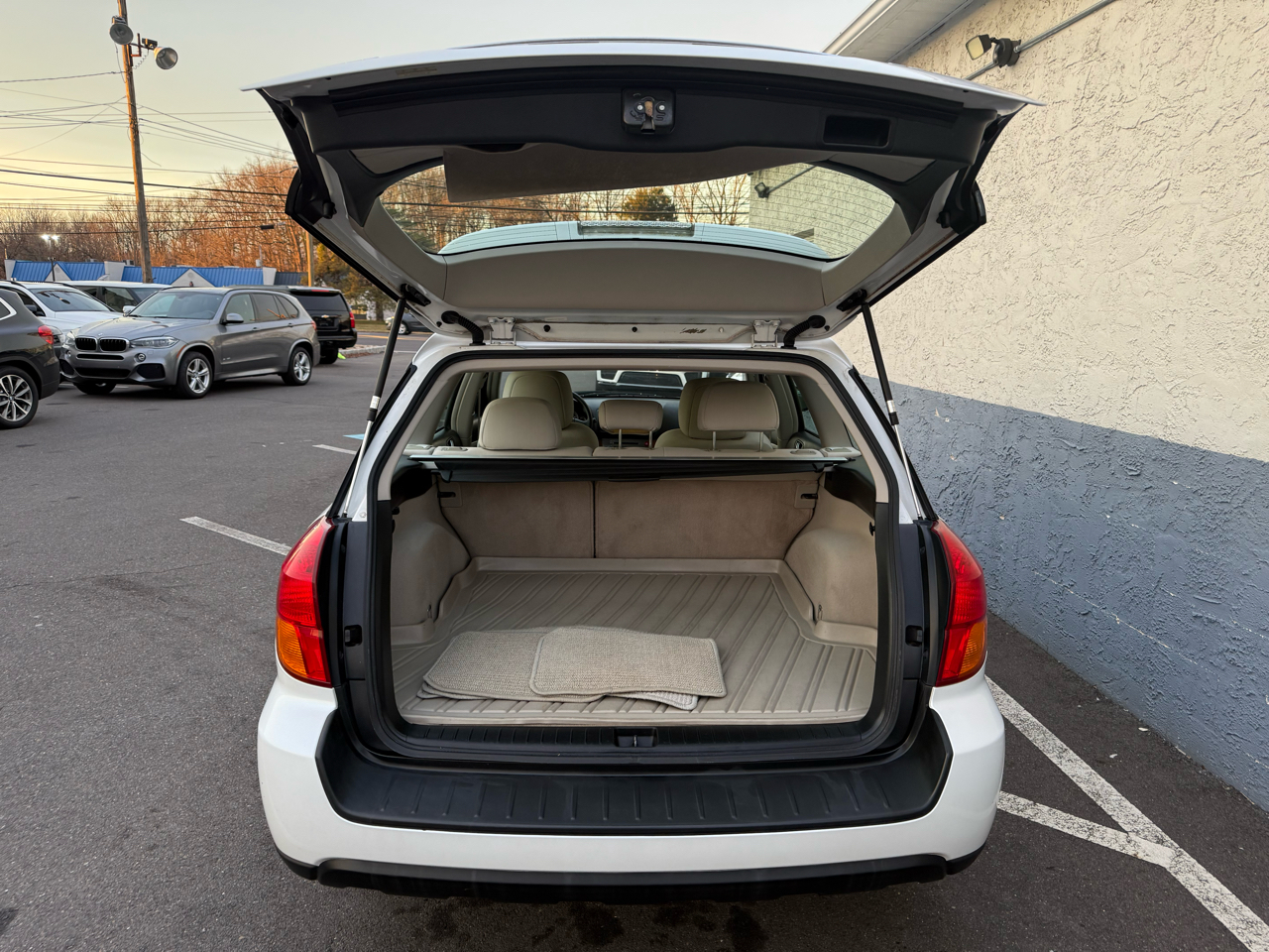 Subaru Legacy Wagon Outback 2.5i Auto 2006