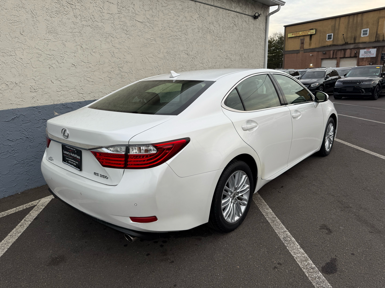 Lexus ES 350 4dr Sdn 2013