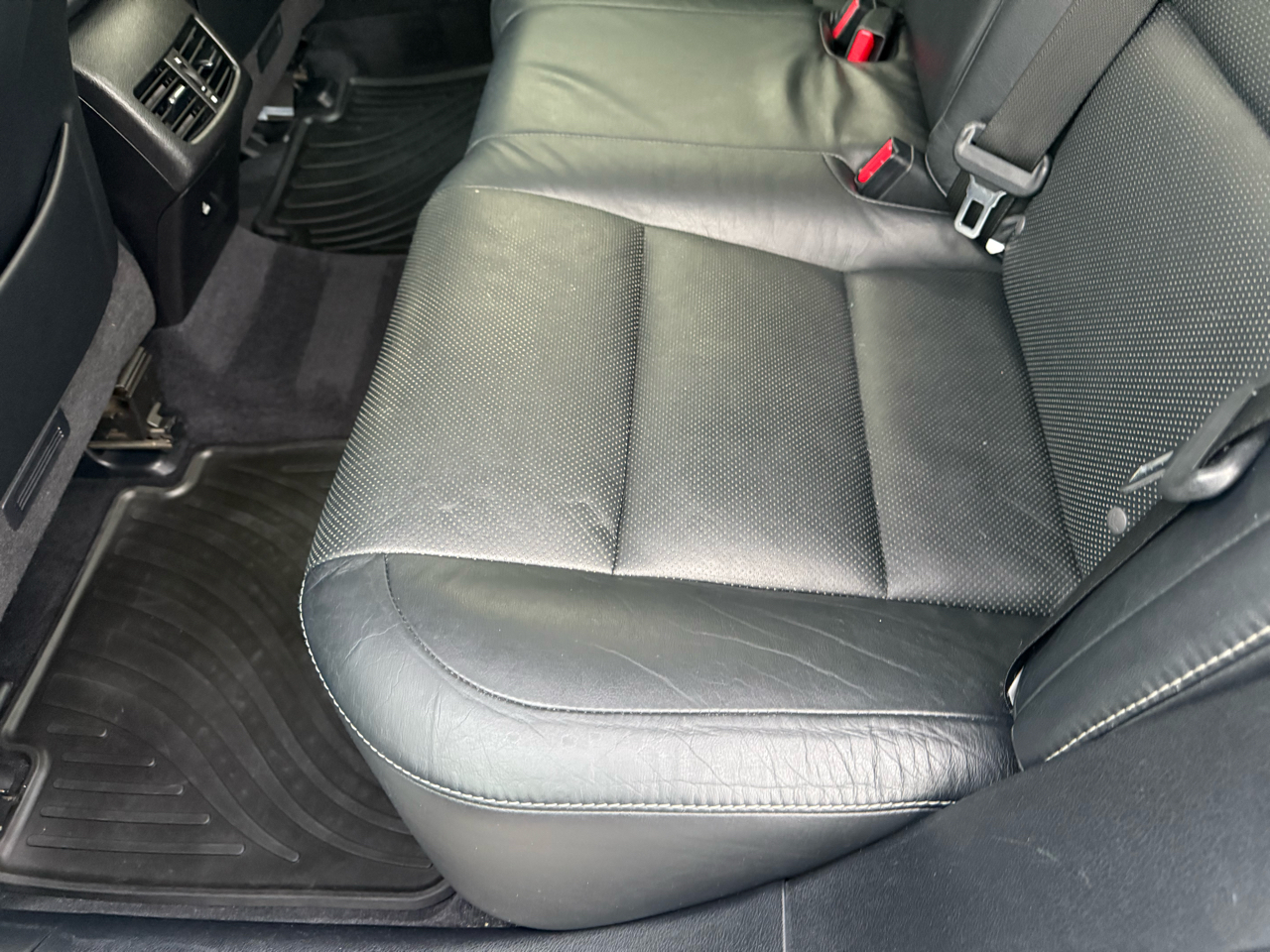 Lexus ES 350 4dr Sdn 2013