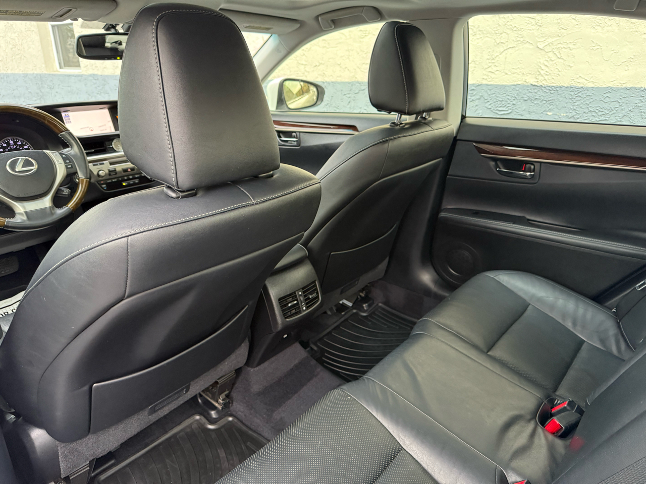 Lexus ES 350 4dr Sdn 2013