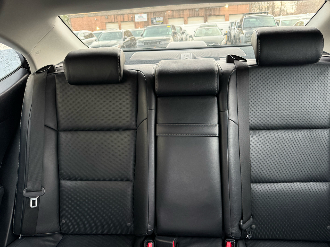 Lexus ES 350 4dr Sdn 2013