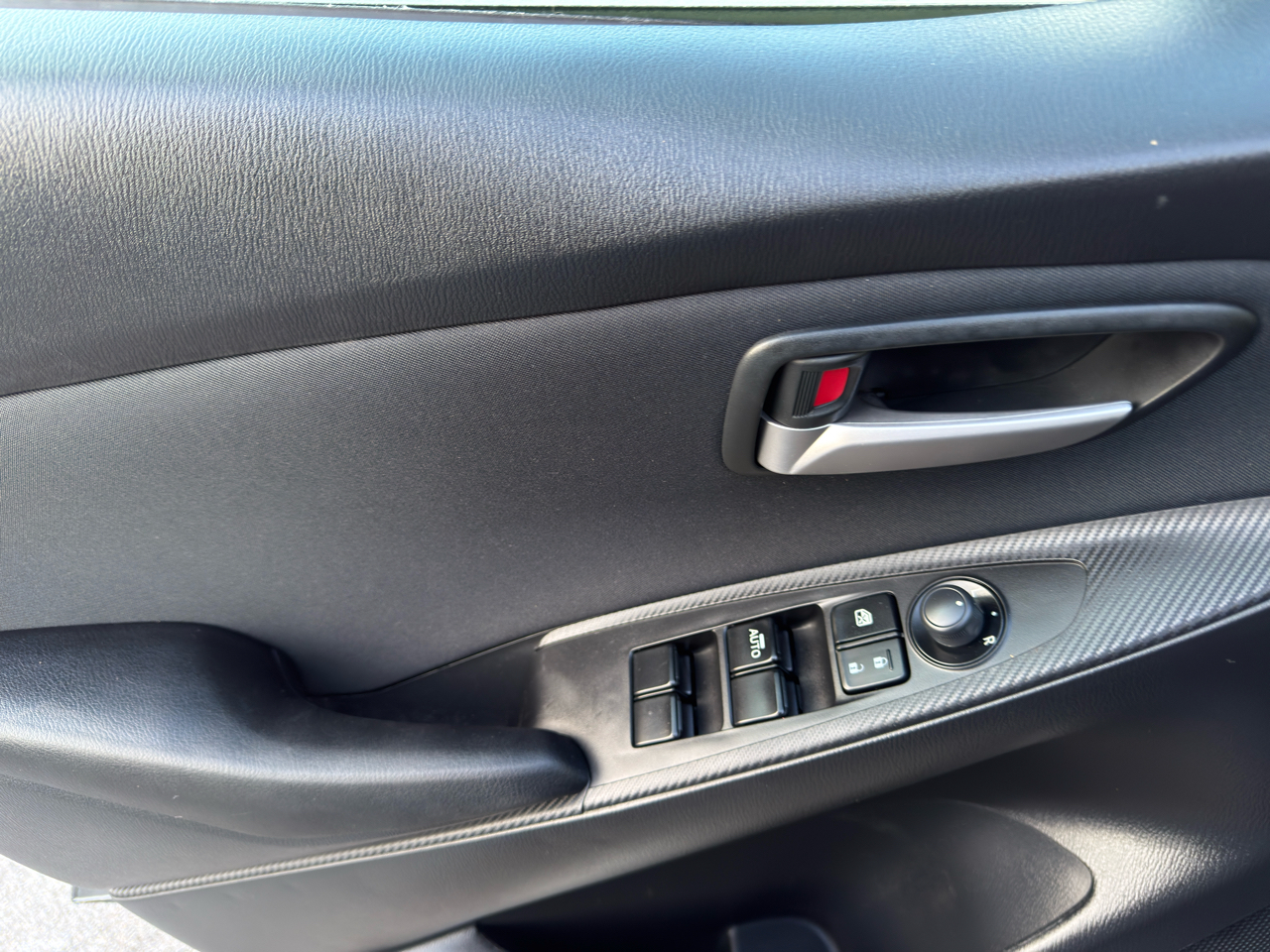 Toyota Yaris Hatchback XLE Auto (Natl) 2020