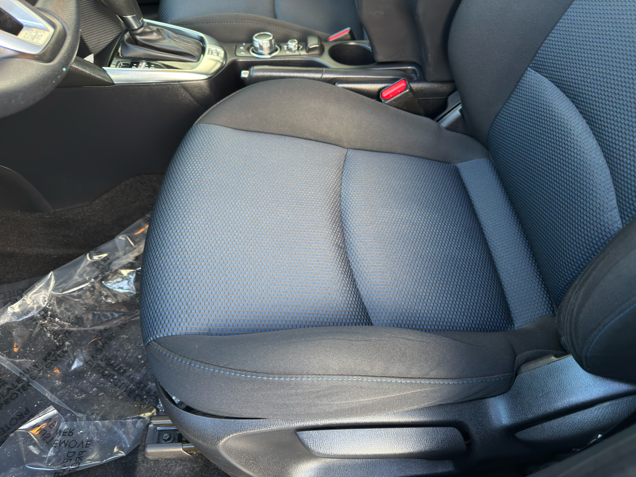 Toyota Yaris Hatchback XLE Auto (Natl) 2020