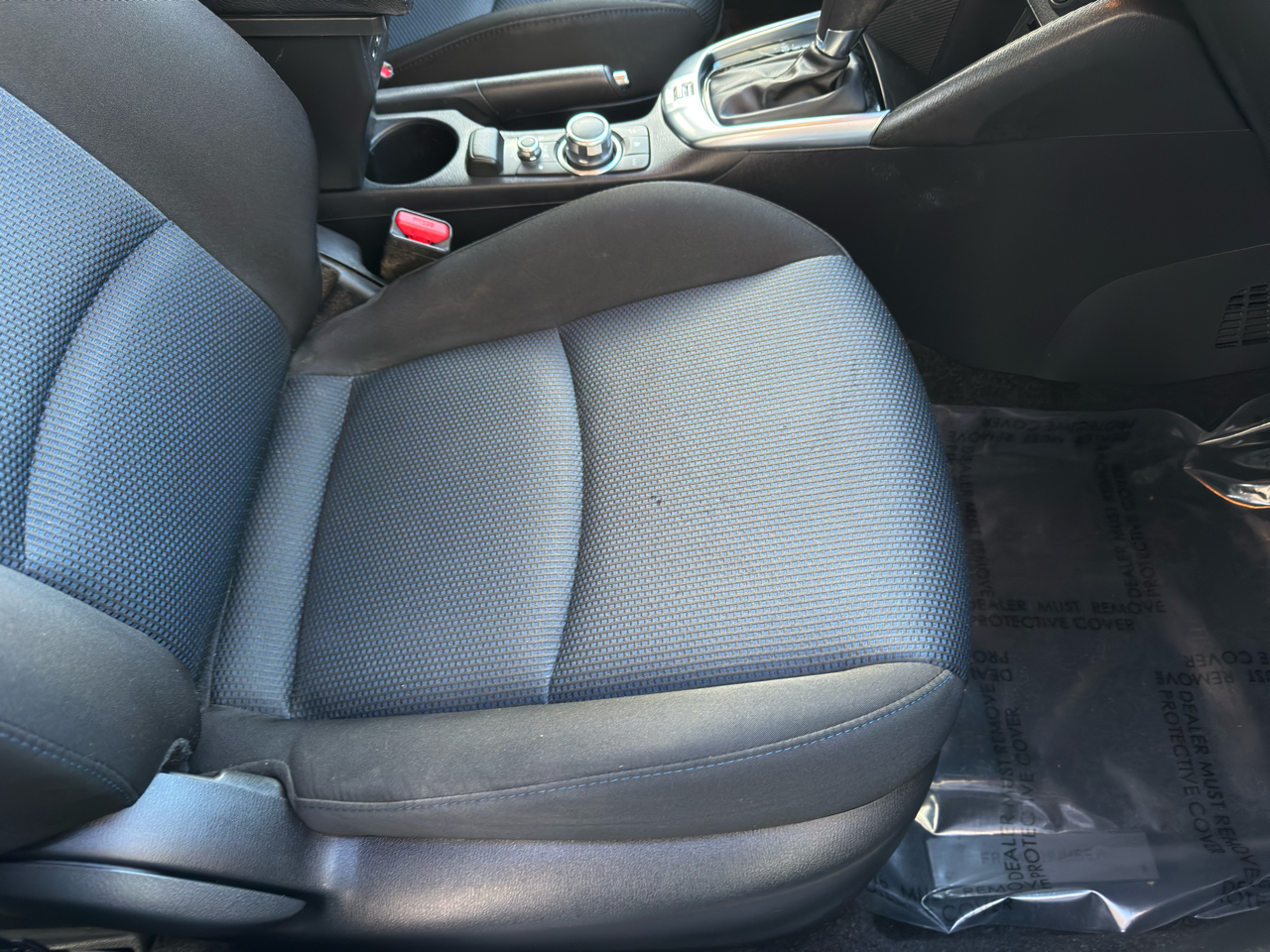 Toyota Yaris Hatchback XLE Auto (Natl) 2020