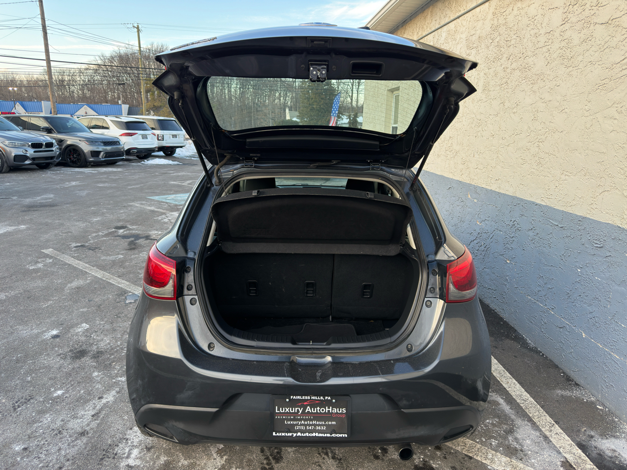 Toyota Yaris Hatchback XLE Auto (Natl) 2020