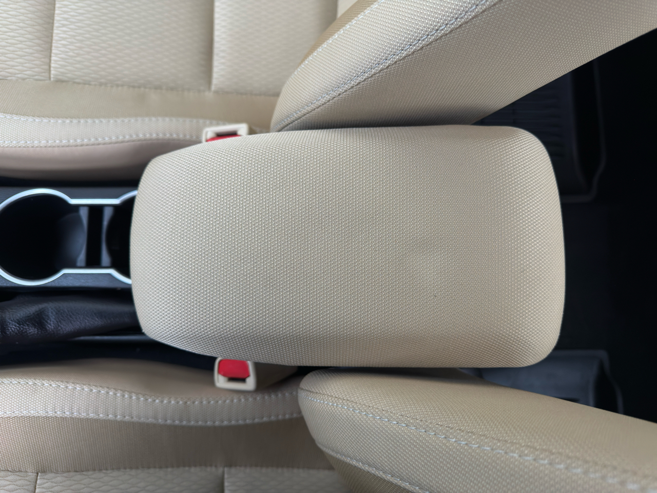 Toyota Corolla XLE CVT (Natl) 2018