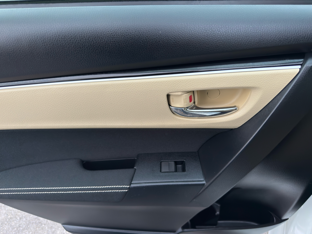 Toyota Corolla XLE CVT (Natl) 2018