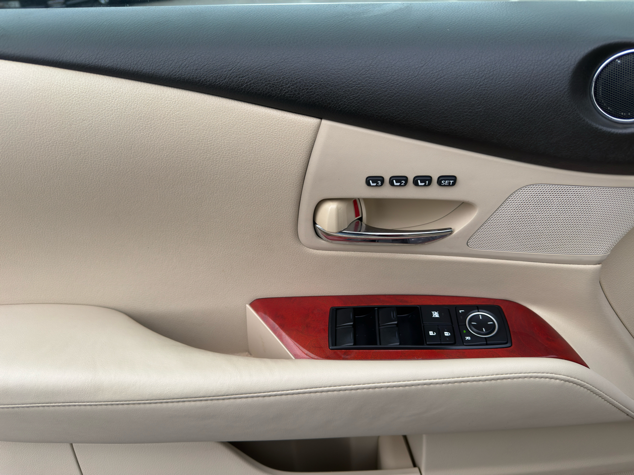 Lexus RX 350 AWD 4dr 2012