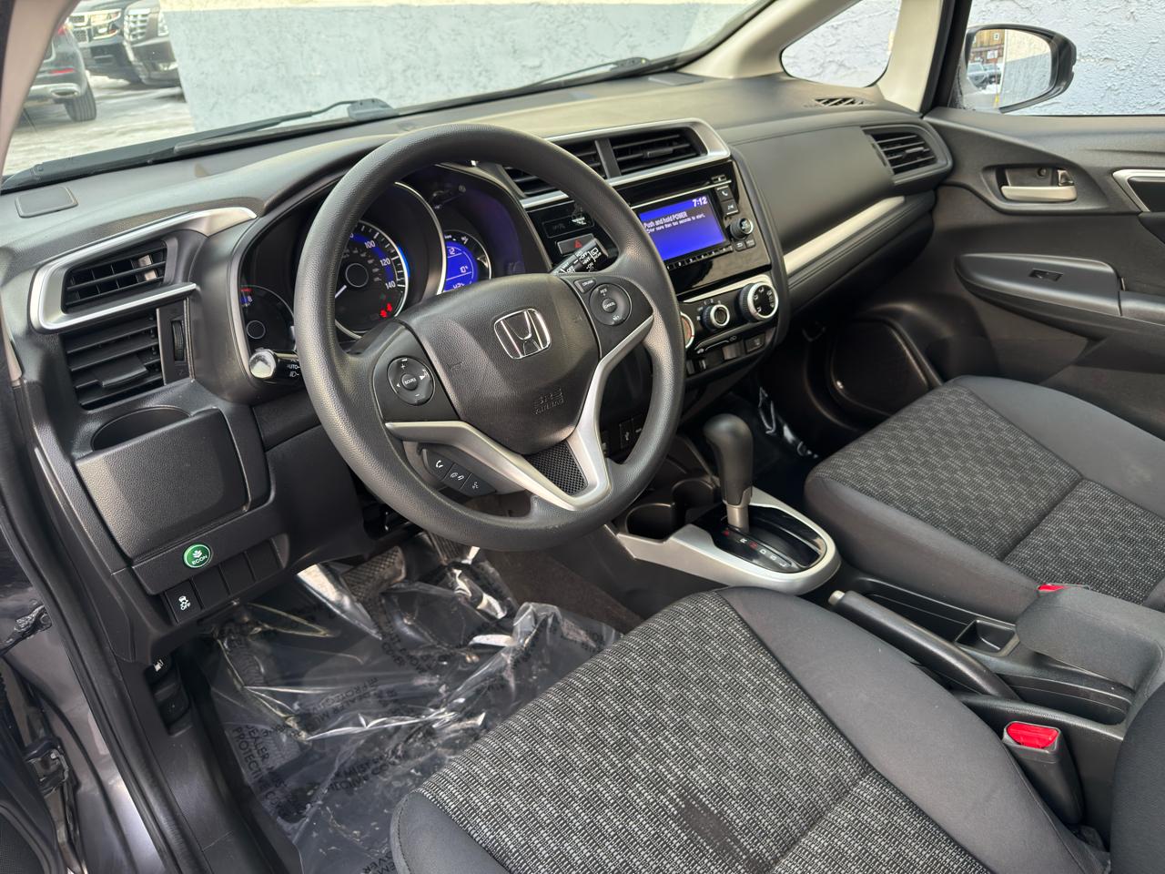 Honda Fit LX CVT 2017