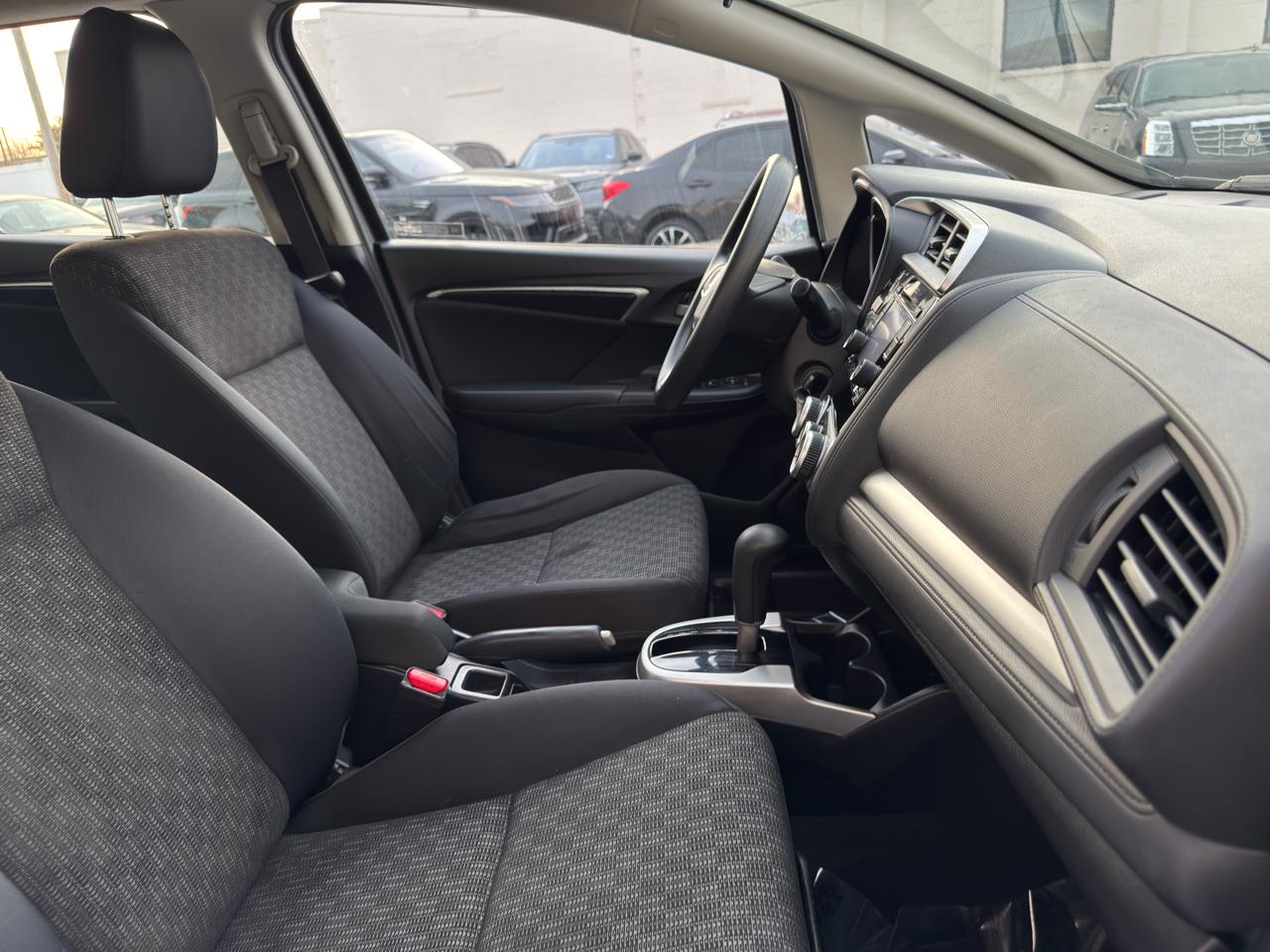 Honda Fit LX CVT 2017