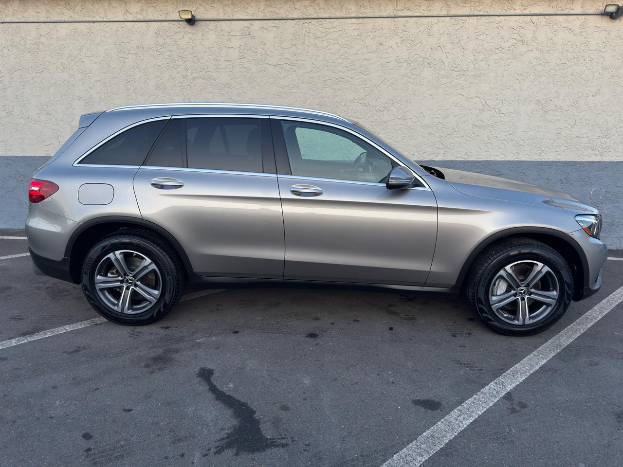 Mercedes-Benz GLC GLC 300 4MATIC SUV 2019