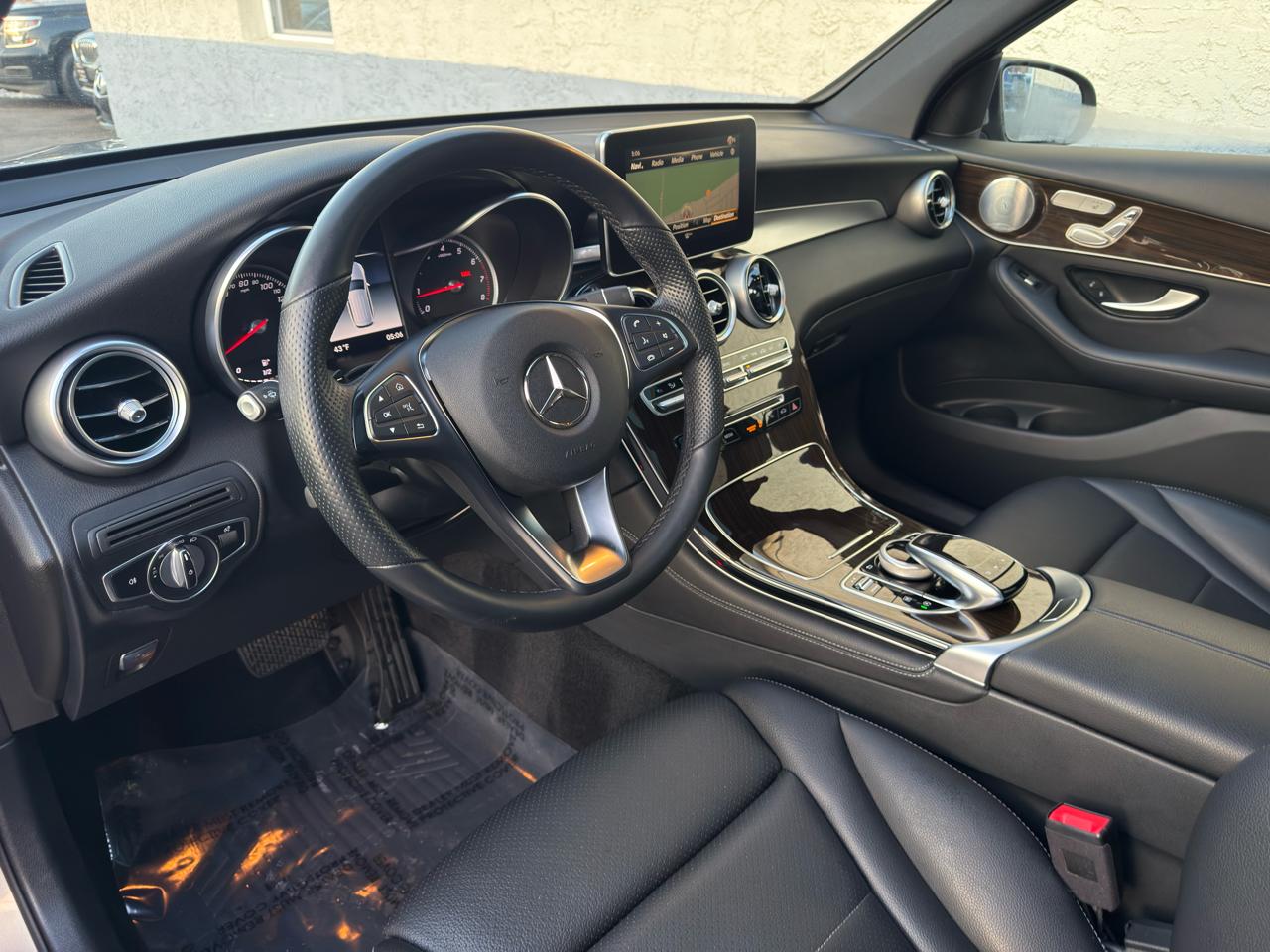 Mercedes-Benz GLC GLC 300 4MATIC SUV 2019