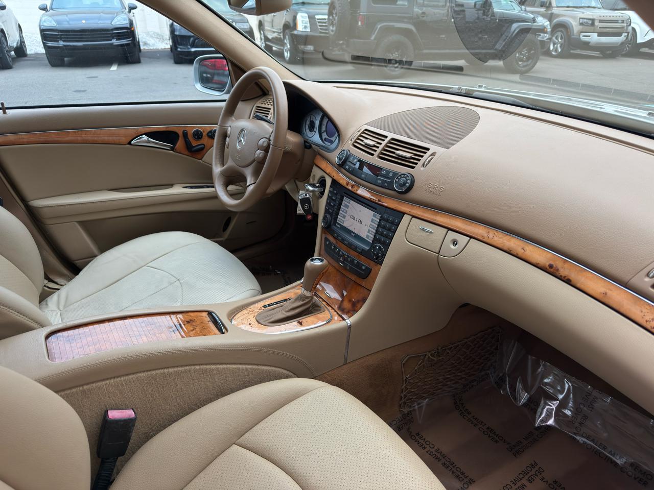 Mercedes-Benz E-Class 4dr Sdn Sport 3.5L RWD 2008