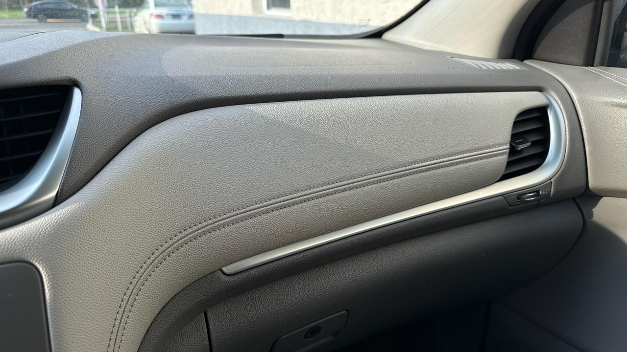 Chevrolet Traverse FWD 4dr LS w/1LS 2017