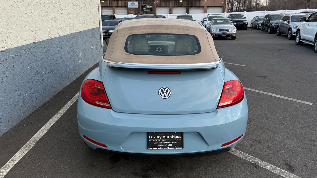 Volkswagen Beetle Convertible 2dr Auto 2.5L PZEV 2013
