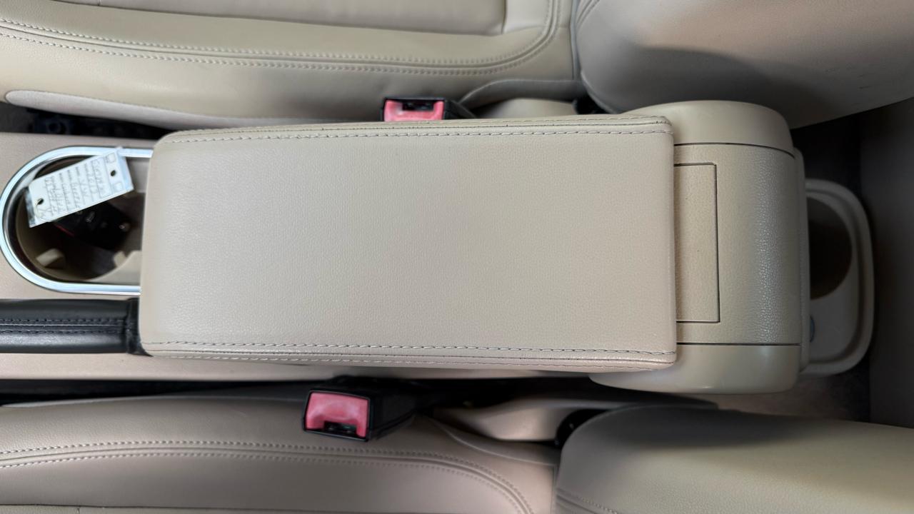 Volkswagen Beetle Convertible 2dr Auto 2.5L PZEV 2013