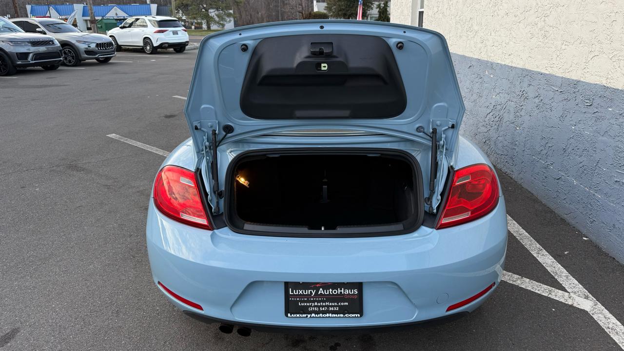 Volkswagen Beetle Convertible 2dr Auto 2.5L PZEV 2013