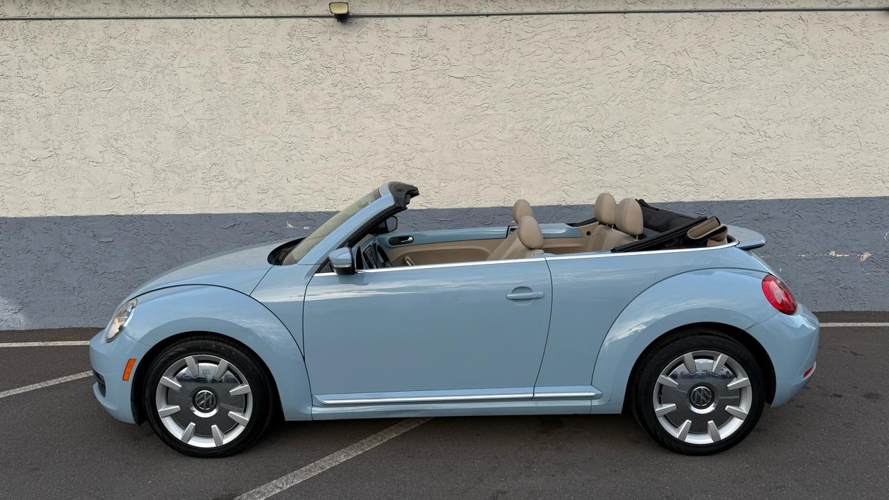 Volkswagen Beetle Convertible 2dr Auto 2.5L PZEV 2013