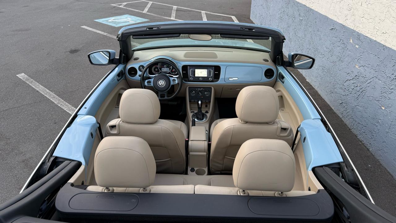 Volkswagen Beetle Convertible 2dr Auto 2.5L PZEV 2013