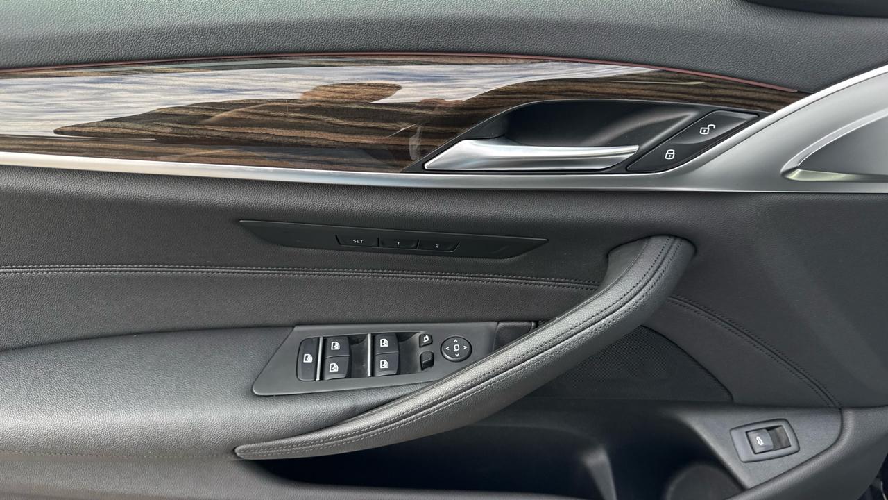 BMW 5 Series 530i xDrive Sedan 2019