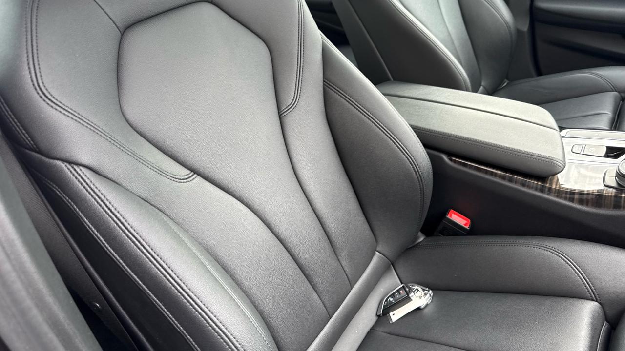 BMW 5 Series 530i xDrive Sedan 2019