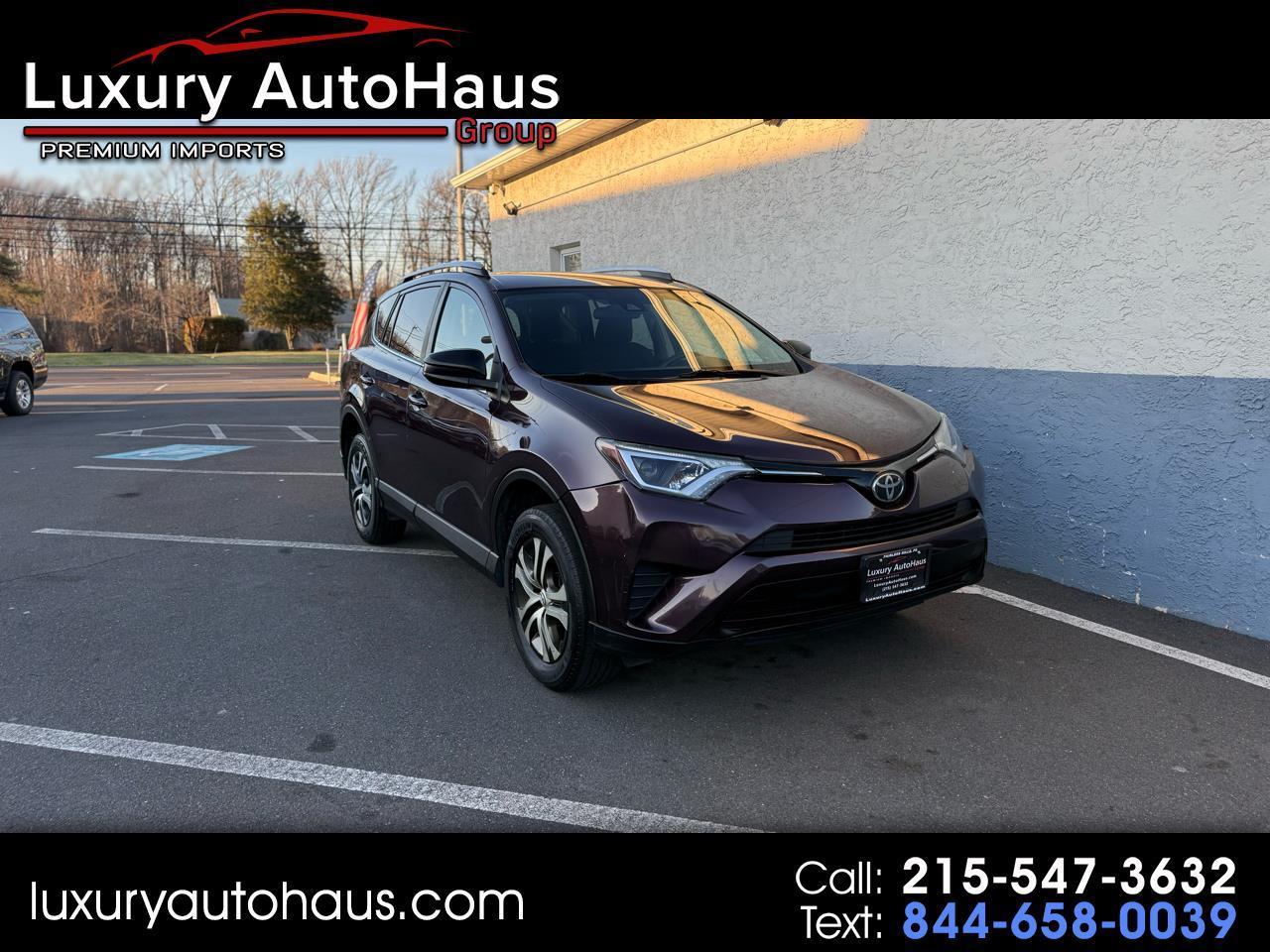 2018 Toyota RAV4 LE AWD (Natl)