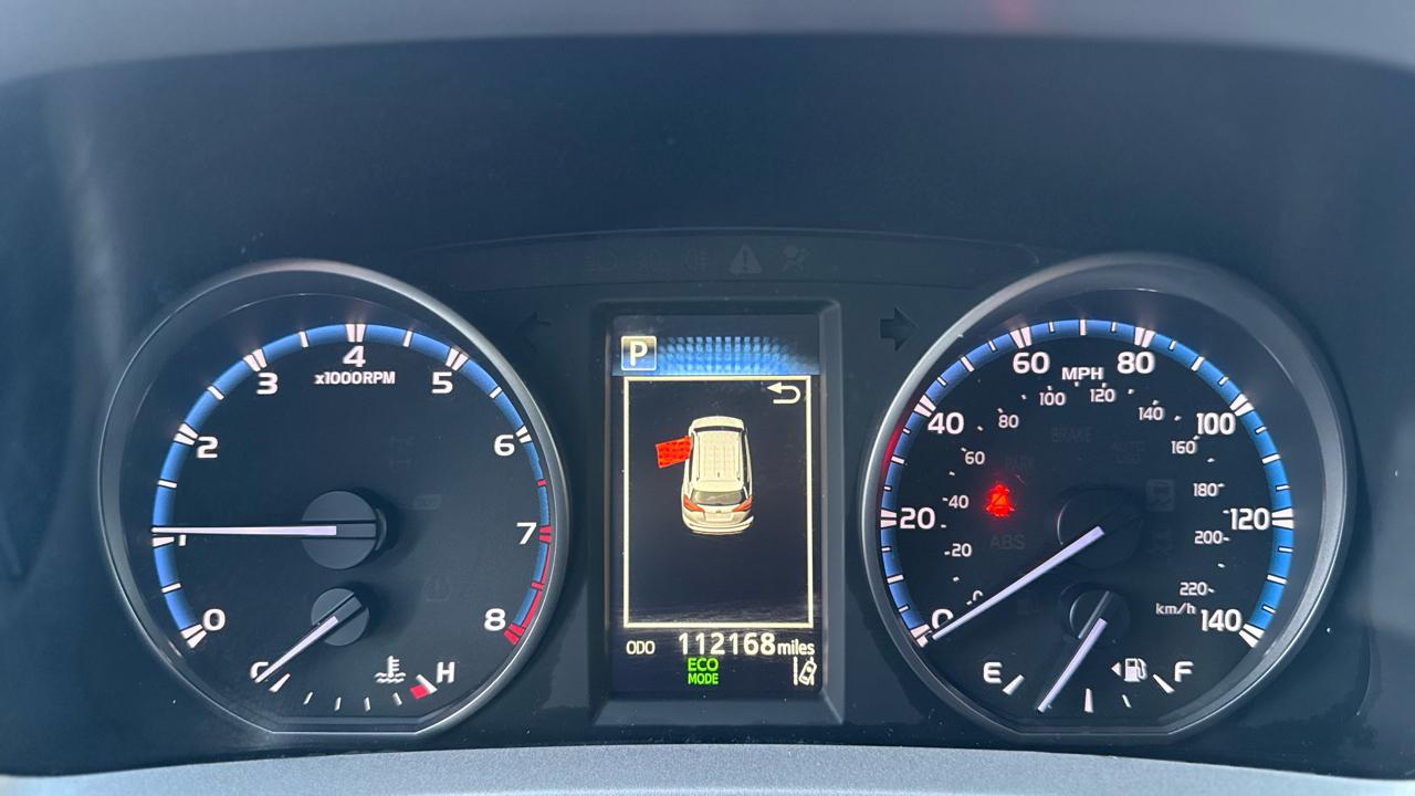 Toyota RAV4 LE AWD (Natl) 2018