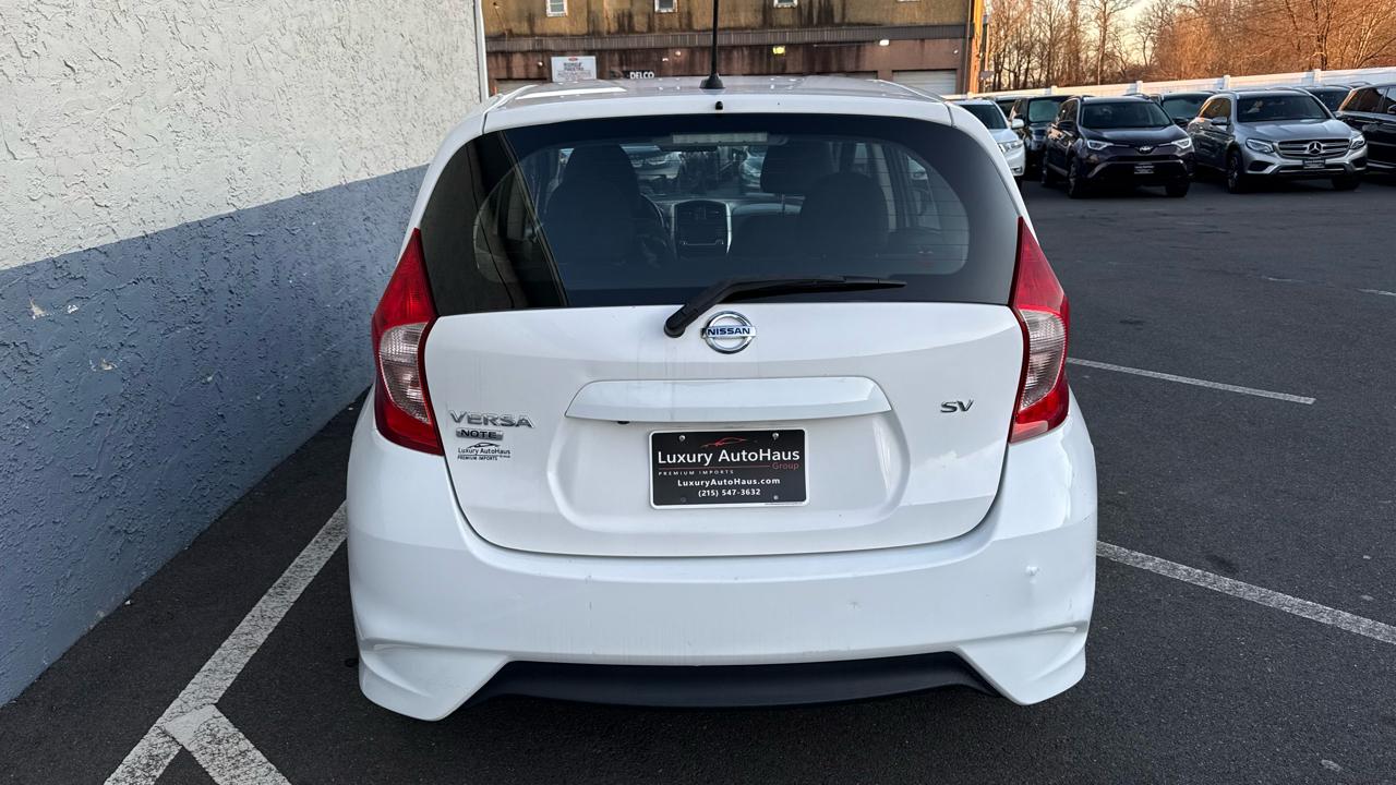 Nissan Versa Note SV CVT 2017